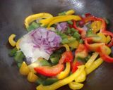 Foto del paso 4 de la receta: Lomo saltado comida peruana