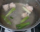 Foto langkah ke 3 dari resep Sop Bola Udang.