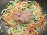 Arroz yamani estilo oriental