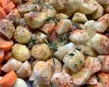 Pieczone ziemniaki z tymiankiem i rozmarynem 馃尡 krok przepisu 1 zdj臋cie