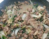 Hình bước làm 5 của món Bò xào lá lốt