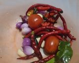 Foto langkah ke 2 dari resep Kembung Balado Kemangi.