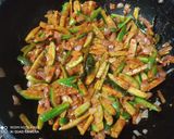A picture of step 4 of Ivy gourd /kovakkai/ thondakkai fry.