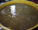 A picture of step 4 of Kala Masoor daal.