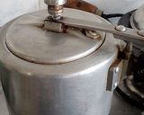 ખીચડી (Khichdi Recipe In Gujarati) રેસીપી સ્ટેપ2ફોટો