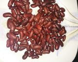 A picture of step 1 of Kidneys beens salad really good for health.