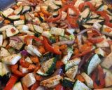 Une image de l'étape 2 de Hachis parmentier au poulet et légumes.