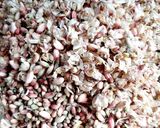A picture of step 1 of Munga Ke phool ki sabji.