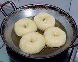 Foto langkah ke 10 dari resep Donat Kentang Lembut.