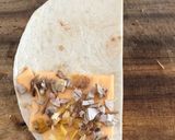 Une image de l'étape 3 de Quesadillas poulet.
