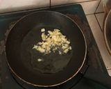 Foto langkah ke 2 dari resep Sop Jagung Telur.