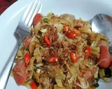 Foto langkah ke 5 dari resep Kwetiau Goreng.