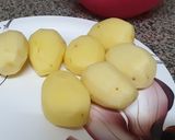 A picture of step 1 of Gratin Dauphinois.