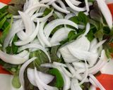 Foto del paso 2 de la receta: Ensalada tropical con salsa rosa
