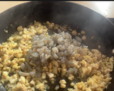Foto del paso 2 de la receta: Lasaña de tintorera y langostinos