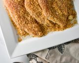 A picture of step 2 of Parmesan Crusted Chicken Breasts.