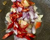Foto langkah ke 4 dari resep Oseng daging + sandung lamur Simple.