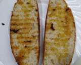 Foto del paso 8 de la receta: Tostas de Lomo con Pimientos Caramelizados y Queso al Smith