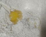 A picture of step 1 of Chicken bun.