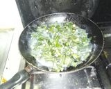 A picture of step 4 of Bhindi ka salun.