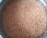 A picture of step 1 of Lasuni Dal Palak Khichdi.