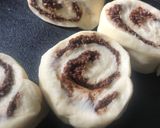 Foto langkah ke 4 dari resep Easy Cinnamon Rolls (No Egg, No Yeast, No Buttermilk).
