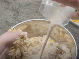 Empanada de cebolleta o cebolla de verdeo con huevo duro
