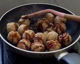 Foto langkah ke 4 dari resep Semur bola daging telur puyuh.