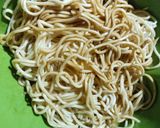 Foto langkah ke 2 dari resep Mie Goreng Jawa.