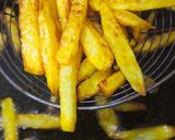 A picture of step 1 of Instant Loaded Pizza Fries 🧀🍟.