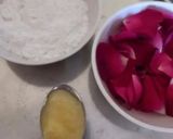 A picture of step 1 of Valentine Sweet dessert.