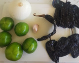 Foto del paso 1 de la receta: Mole de olla de la abuela Lucha
