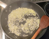 Foto del paso 2 de la receta: Croquetas de pollo (o de lo que te haga feliz)