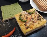 A picture of step 8 of Dhokla sandwich.
