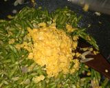 Foto langkah ke 3 dari resep Tumis Kacang Panjang Jagung Manis.
