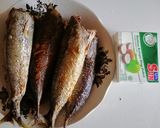 Foto langkah ke 2 dari resep Tongkol Kuah Santan Kemangi.