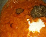 A picture of step 5 of Paneer lababdar.
