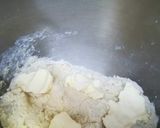 Tejes kifli (sós-köménymagos és fokhagymás) recept fázis 2 fotója