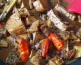 Foto langkah ke 6 dari resep Brongkos Tahu Krecek.