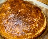 Une image de l'étape 7 de Galette des Rois salée pour changer.