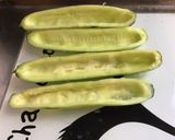 Une image de l'étape 2 de Concombres Noa à la ricotta,herbes fraîches et radis multicolores.