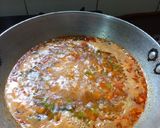 A picture of step 3 of Rava tomato upma.