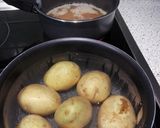 Foto del paso 2 de la receta Secreto con patatas salteadas y champiñones