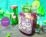 صورة لخطوة 2 من وصفة طريقة عمل مشروب موهيتو🍹🍸 يبرد عليكم حر الصيف 🌄 منعش جداً ولذيذ 😋