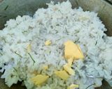 Foto langkah ke 2 dari resep 448. Nasi Daun Jeruk.