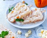 Foto langkah ke 5 dari resep Cheese Mango Sticky Rice Popsicle.