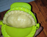 Foto langkah ke 6 dari resep Pastel Goreng Isi Kentang & Wortel.