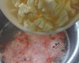मिनी मॅगी नूडल्स पिझ्झा विथ एग (mini maggi noodles pizza with egg recipe in marathi) रेसिपी स्टेप 2 फोटो