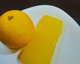 Foto del paso 2 de la receta: Gelatina de naranja sin gluten, vegana y sin azúcar con 2 ingredientes