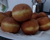Foto langkah ke 7 dari resep Donat empuk🍩.